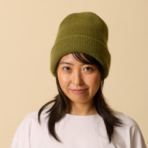 Niklas Mütze in Avocado getragen – Kaschmir Beanie von WARM ME