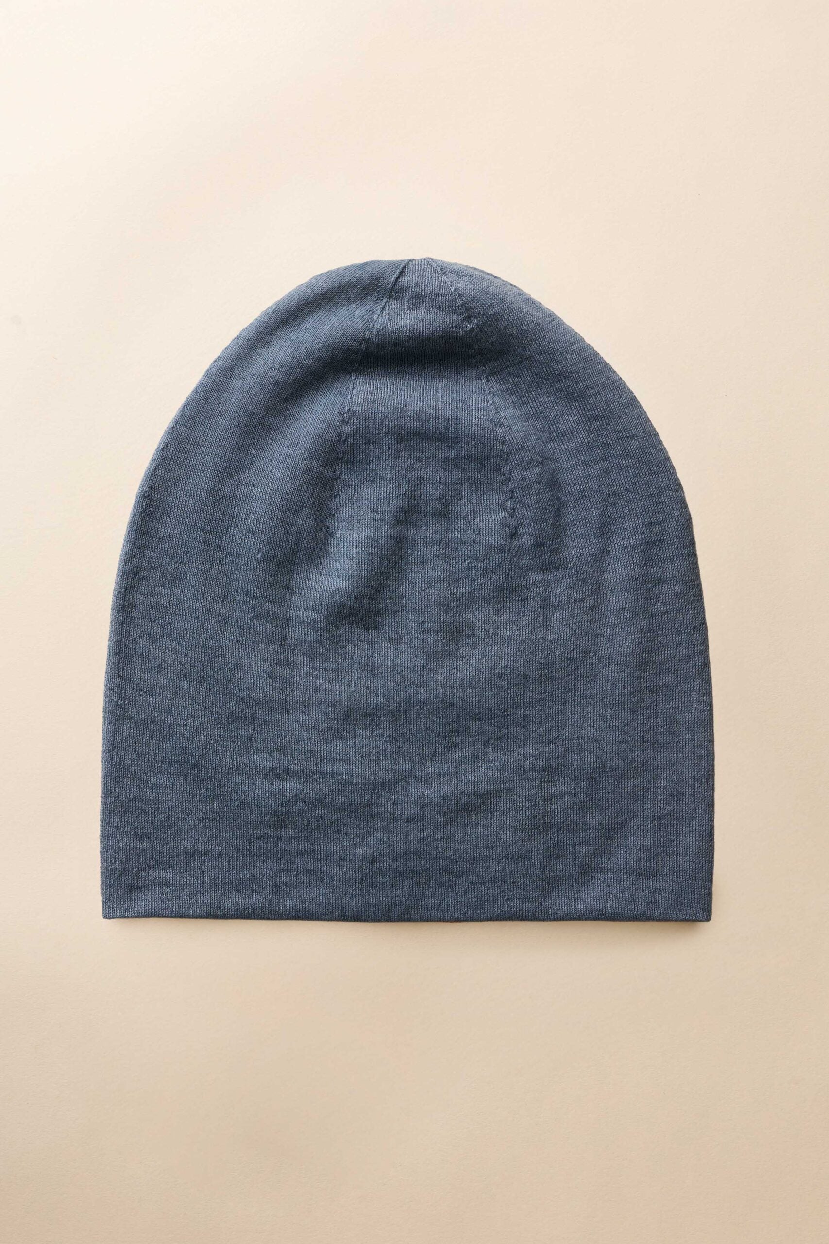 Flap Me Mütze in Flint Stone – Kaschmir Beanie von WARM ME