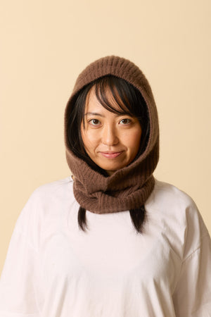 IDE Kaschmir Balaclava in French Roast getragen – WARM ME
