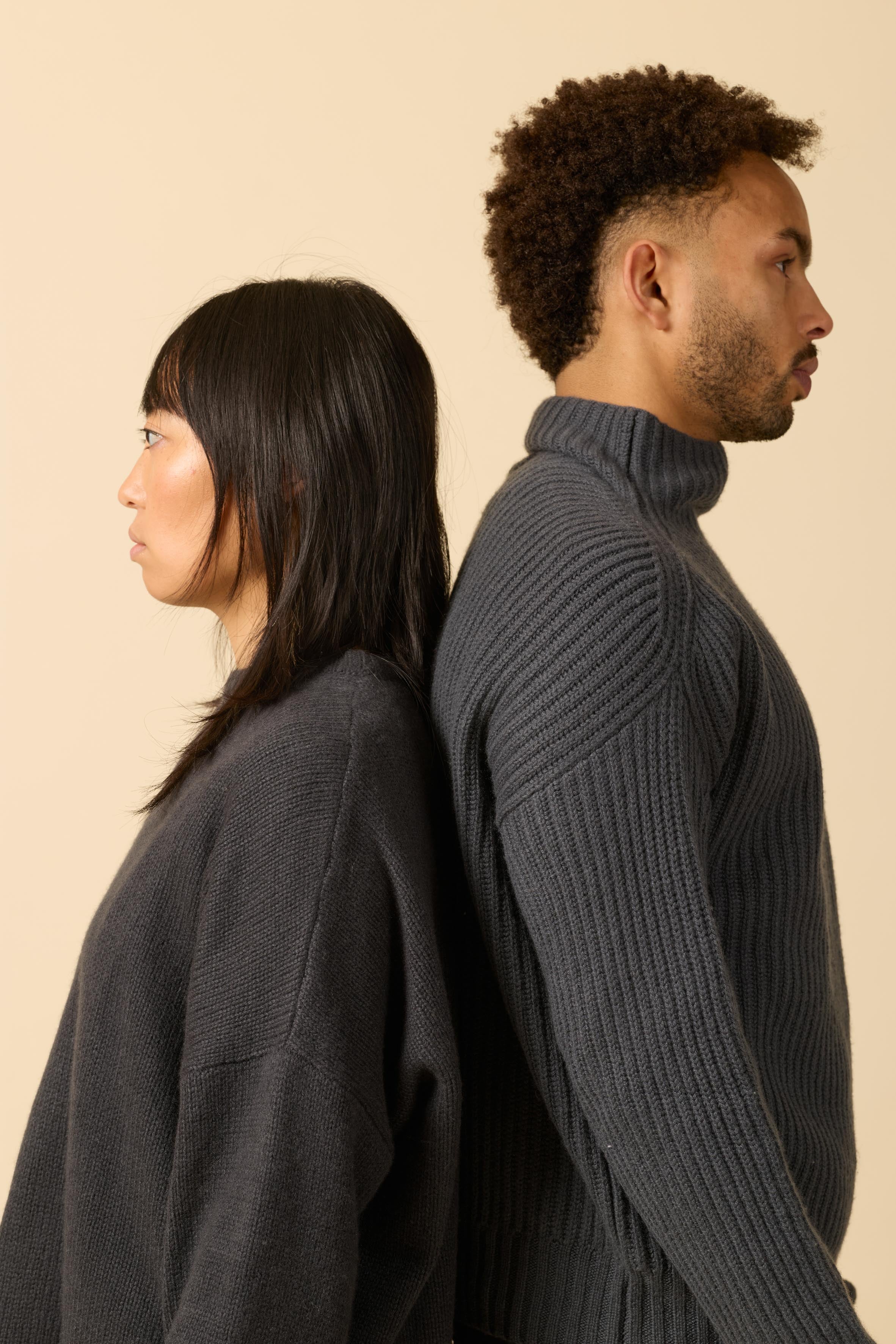 Leni Pullover getragen – WARM ME Kaschmir Herren