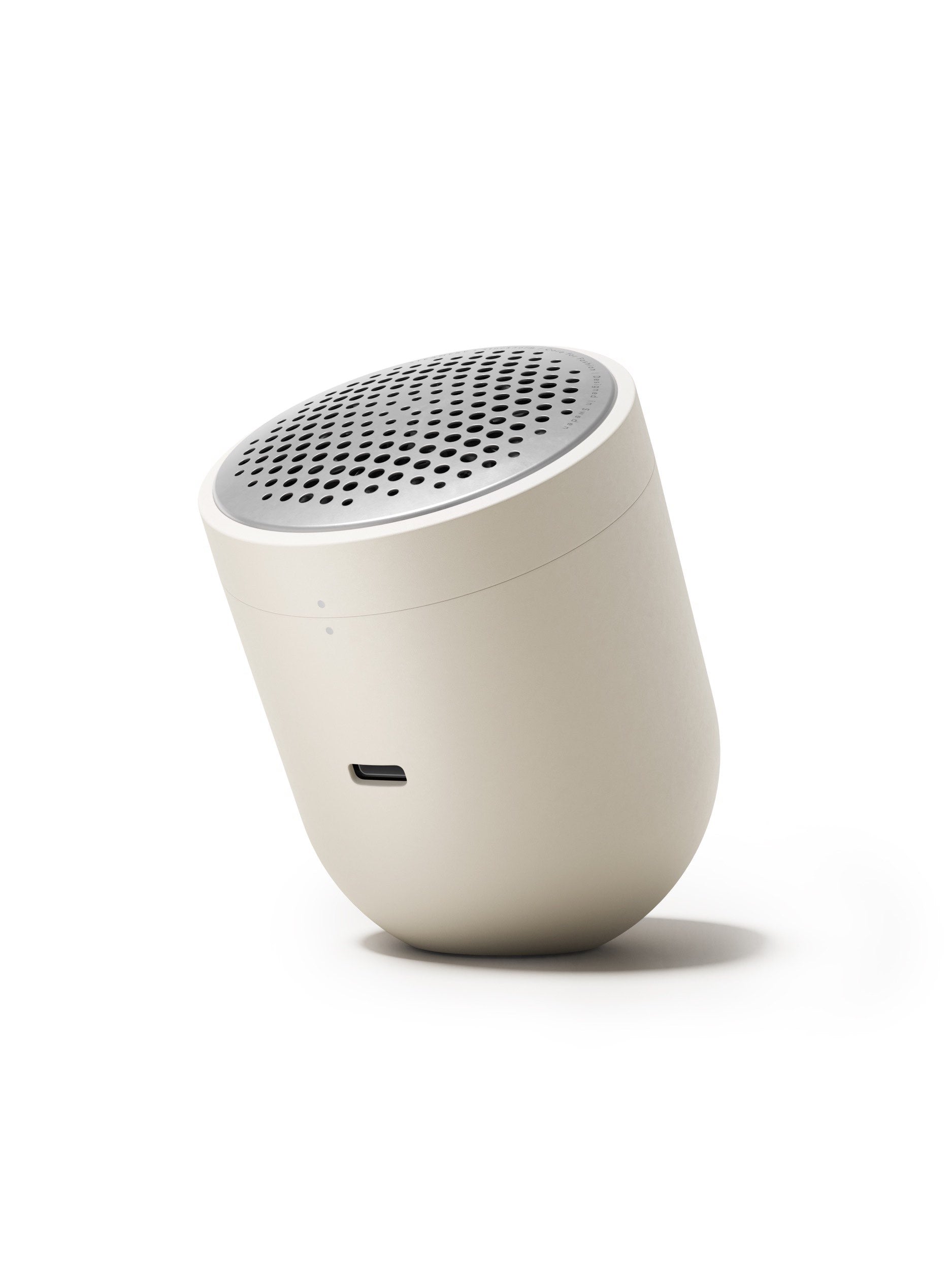 Steamery Pilo 2 Fusselrasierer Sand auf Ständer – WARM ME Pflegeprodukt